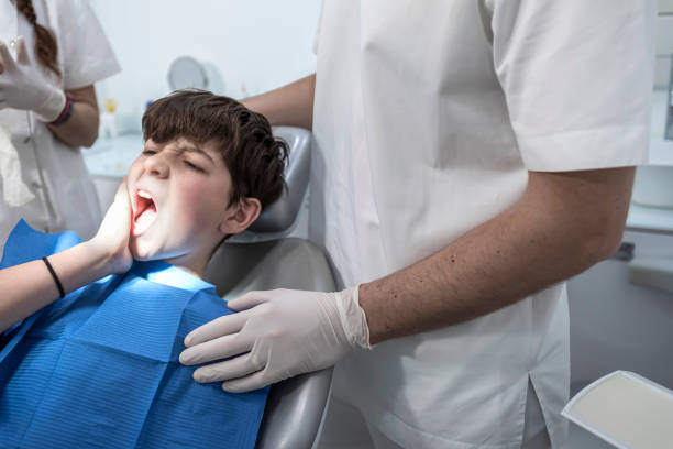 Best Weekend Emergency Dentist in New Boston, TX